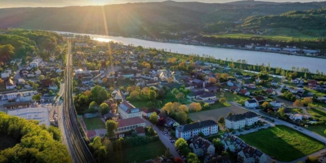 Apartment An Der Donau Krumnussbaum Zewnętrze zdjęcie